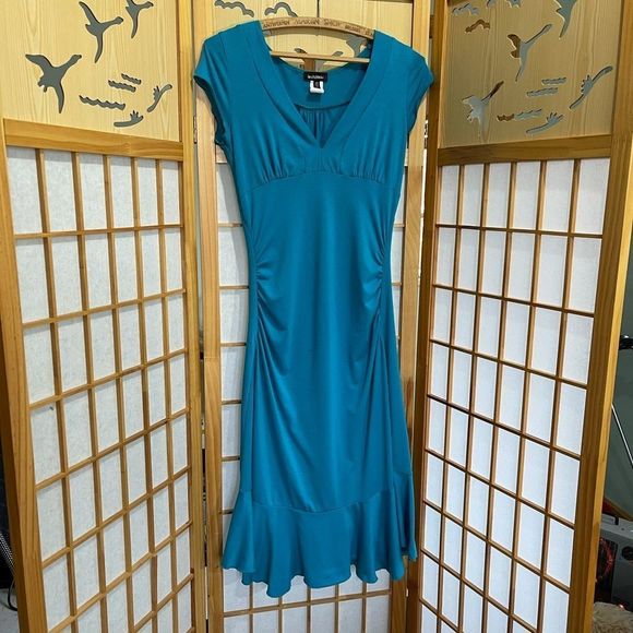 #114 Le Château long dress with side ruching and ruffled hem - Picture 1 of 8